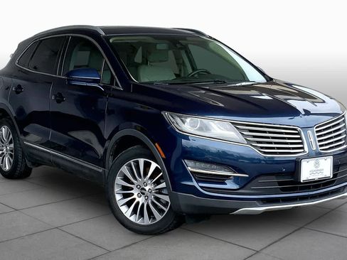 Used 2017 Lincoln MKC Reserve AWD/4WD image 2