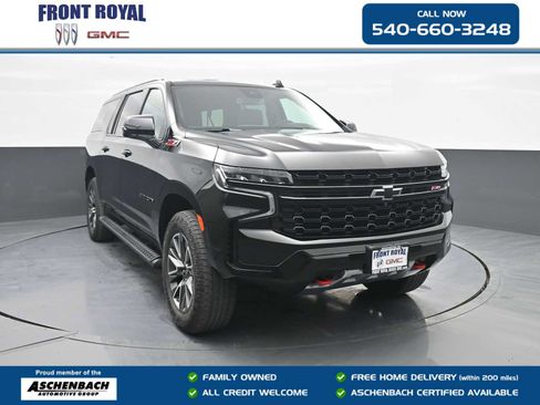 Used 2024 Chevrolet Suburban Z71 w/ Luxury Package image 1