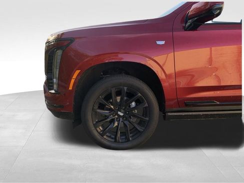 Used 2025 Cadillac Escalade Sport Platinum w/ LPO, Floor Liner Package image 9