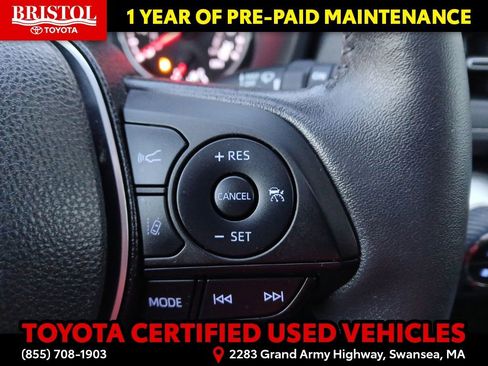 Certified 2022 Toyota RAV4 XLE Premium image 31