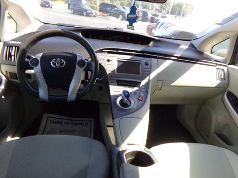 Used 2012 Toyota Prius Three image 17