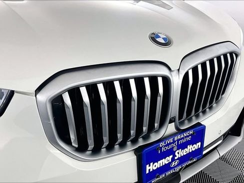 Used 2024 BMW X5 xDrive40i w/ Premium Package AWD/4WD image 34