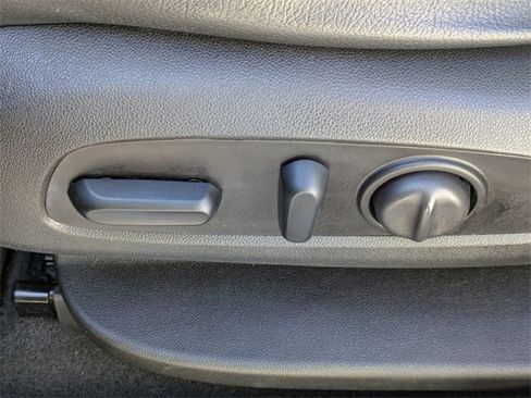 Used 2021 GMC Acadia AT4 image 22