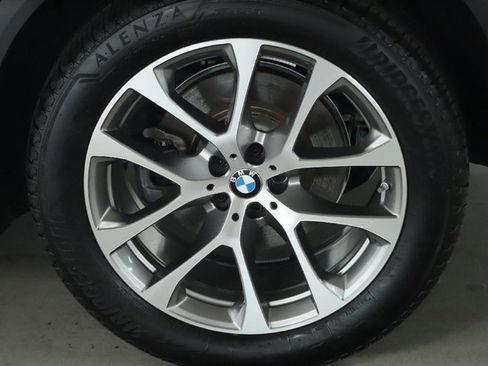 Certified 2024 BMW X5 xDrive40i w/ Parking Assistance Package image 40