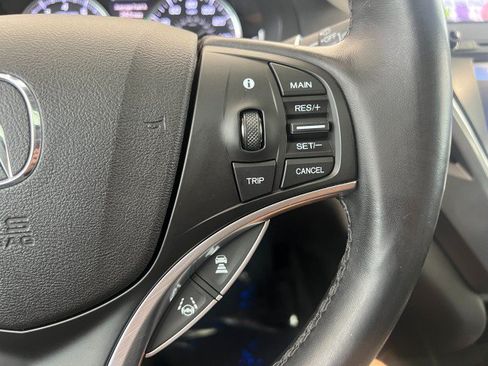 Used 2017 Acura MDX SH-AWD w/ Advance Package image 25