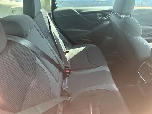 Used 2023 Subaru Forester Premium AWD/4WD image 8