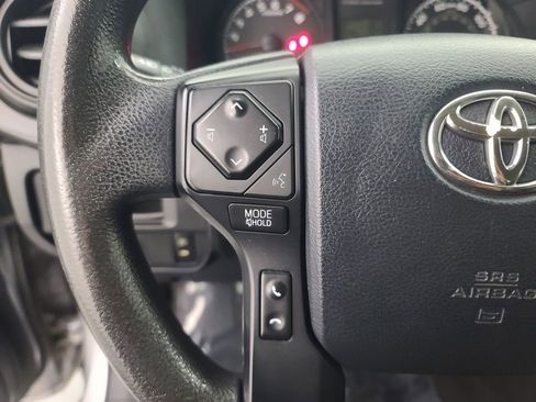Used 2016 Toyota Tacoma SR image 26