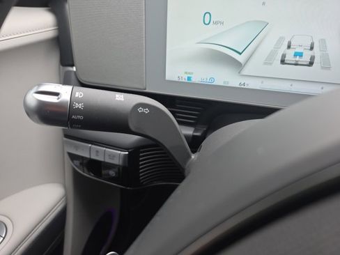 Used 2023 Hyundai Ioniq 5 SEL image 16