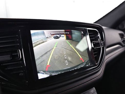 Used 2024 Dodge Durango GT image 28