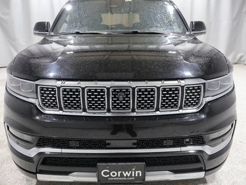 Used 2022 Jeep Grand Wagoneer Series III AWD/4WD image 8