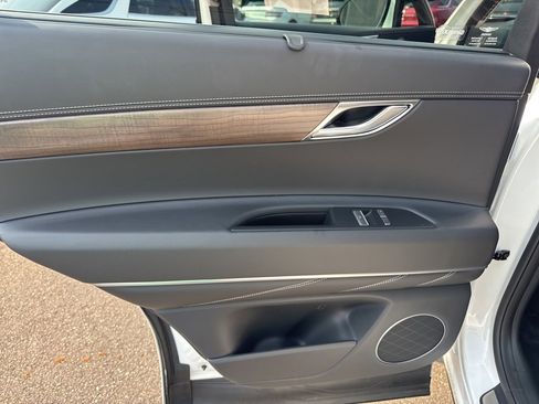 New 2026 Genesis GV80 2.5T Select image 41