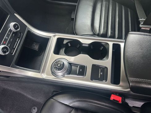 Used 2024 Ford Edge SEL image 41