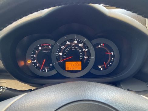 Used 2008 Toyota RAV4 Limited image 14