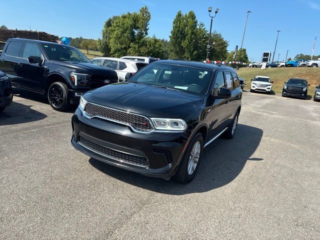 Used 2024 Dodge Durango SXT AWD/4WD image 7
