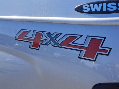 Used 2015 Chevrolet Silverado 1500 LT image 24