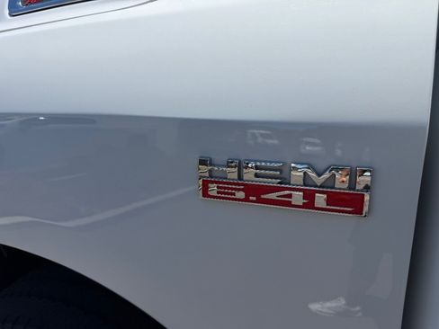 Used 2022 RAM 2500 Tradesman RWD image 26