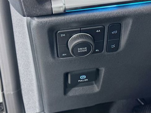 New 2026 Ford Expedition Platinum AWD/4WD image 14