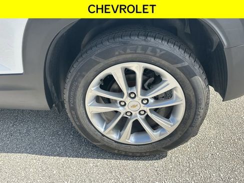 Used 2024 Chevrolet TrailBlazer LS w/ LS Convenience Package FWD image 12