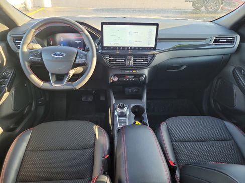 Used 2025 Ford Escape ST-Line Elite w/ Tech Pack #1 image 13