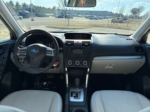 Used 2015 Subaru Forester 2.5i Premium image 16