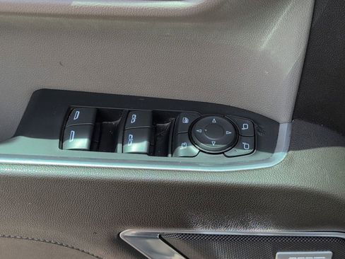 Used 2023 GMC Sierra 1500 SLT w/ SLT Premium Package image 16