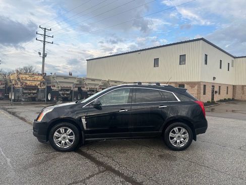 Used 2012 Cadillac SRX Luxury image 2