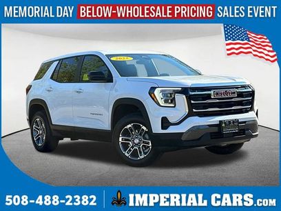 Used 2025 GMC Terrain Elevation