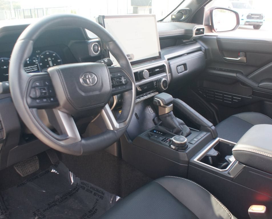 Used 2026 Toyota 4Runner Limited AWD/4WD image 14
