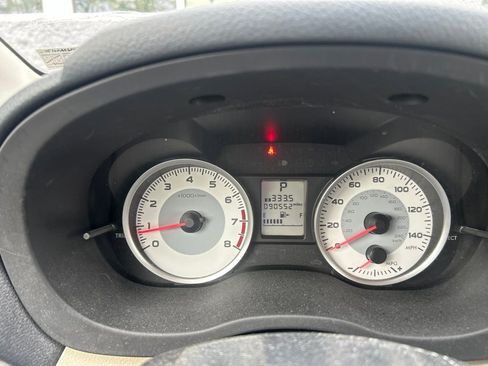 Used 2013 Subaru Impreza 2.0i AWD/4WD image 5