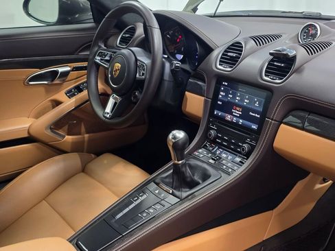 Certified 2023 Porsche 718 Cayman GT4 image 23