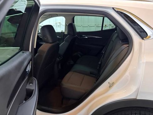 Used 2022 Buick Envision Preferred FWD image 19