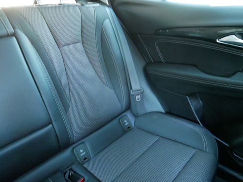 Used 2023 Buick Envision Preferred image 14