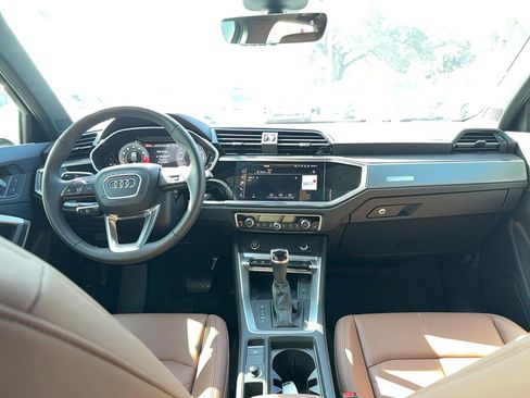 Used 2024 Audi Q3 2.0T Premium Plus image 16