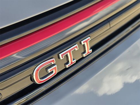 New 2025 Volkswagen GTI SE image 8