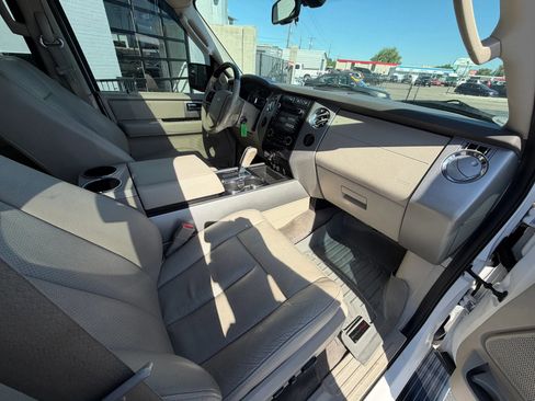 Used 2013 Ford Expedition Limited AWD/4WD image 13