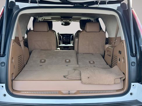 Used 2016 Cadillac Escalade Platinum AWD/4WD image 31