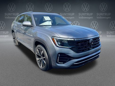 Used 2026 Volkswagen Atlas Cross Sport SEL Premium R-Line AWD/4WD image 33
