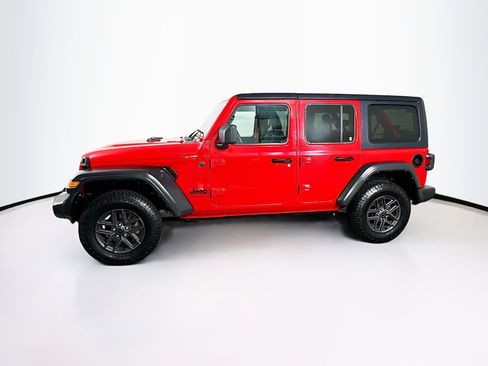 Used 2024 Jeep Wrangler Unlimited Sport AWD/4WD image 4