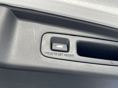 New 2026 Honda CR-V EX-L image 38