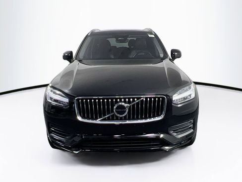 Used 2023 Volvo XC90 B5 Core w/ Protection Package Premier image 2