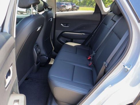 New 2026 Hyundai Kona Limited FWD image 9