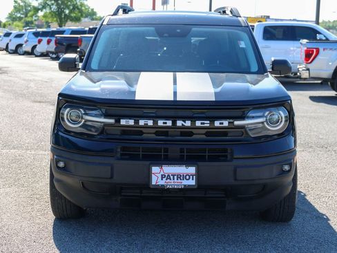 Used 2022 Ford Bronco Sport Outer Banks w/ Tech Package AWD/4WD image 2