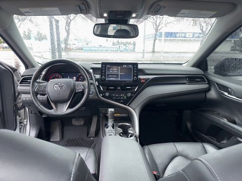 Used 2021 Toyota Camry XSE w/ Carpet Mat Package (TMS) image 12