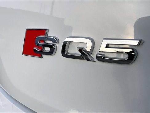 Used 2019 Audi SQ5 Premium Plus w/ Premium Plus Package image 8