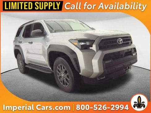 Used 2025 Toyota 4Runner SR5 image 1