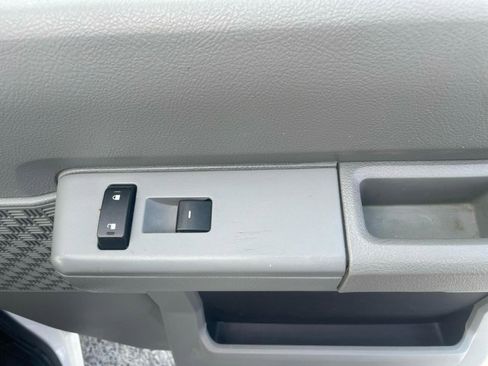 Used 2021 Ford E-350 and Econoline 350 Super Duty w/ Power Windows & Locks Group image 15