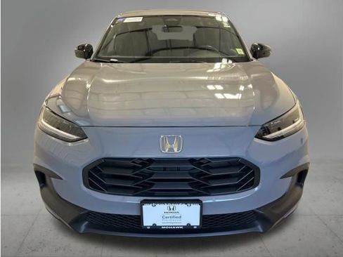 Certified 2025 Honda HR-V Sport image 10