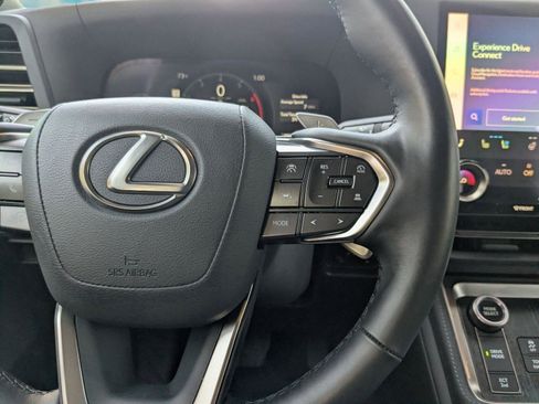 Certified 2025 Lexus GX 550 w/ Accessory Package (2T) image 10