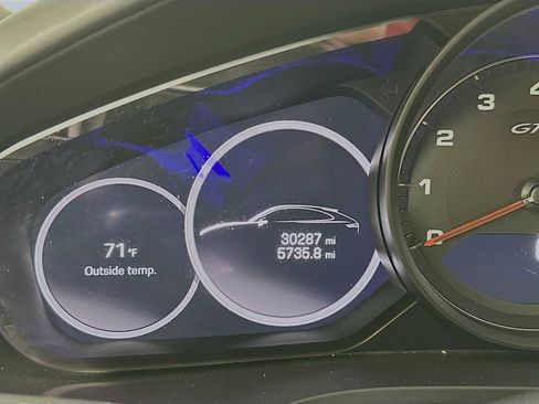 Certified 2022 Porsche Cayenne GTS image 15