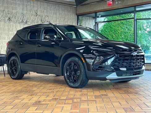 Used 2024 Chevrolet Blazer LT w/ Sound & Technology Package AWD/4WD image 7